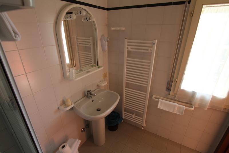 Hotel Montecarlo Lido di Camaiore Ngoại thất bức ảnh